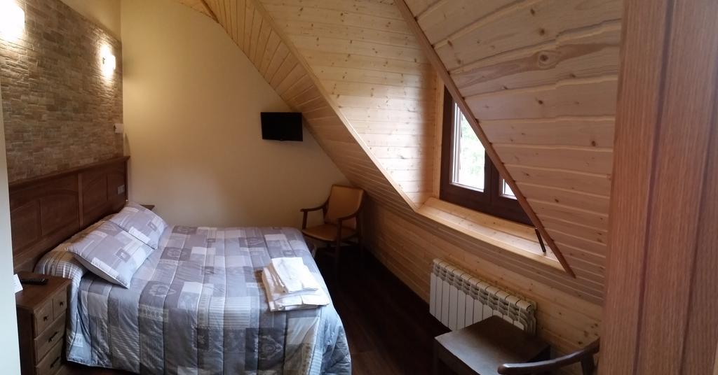 Hotel Sarao Escarrilla Dış mekan fotoğraf