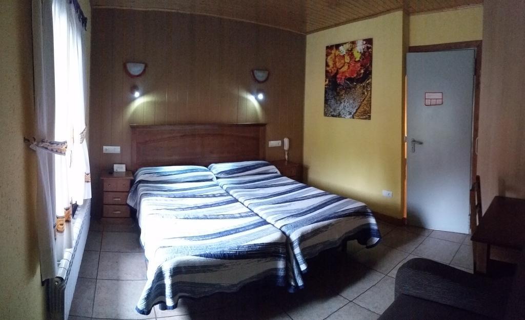 Hotel Sarao Escarrilla Dış mekan fotoğraf